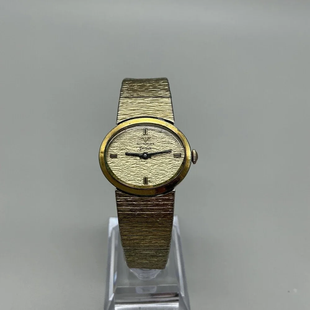 Vintage Wittnauer Geneve Womens Watch 27mm Gold Tone Dial Textured Manual Wind